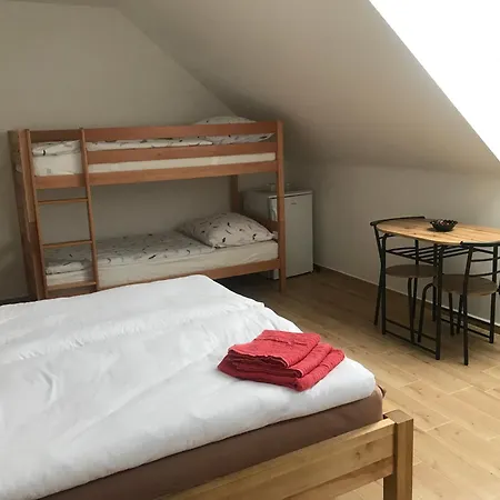 U Kostela Penzion Kuzelov